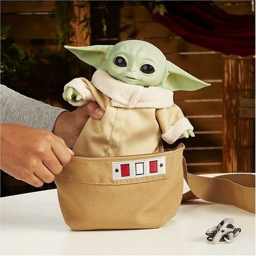 Star Wars The Child Animatronic Figure with carrier