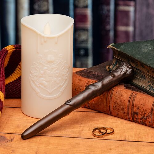 Lmpara de vela con mando remoto de varita Harry Potter