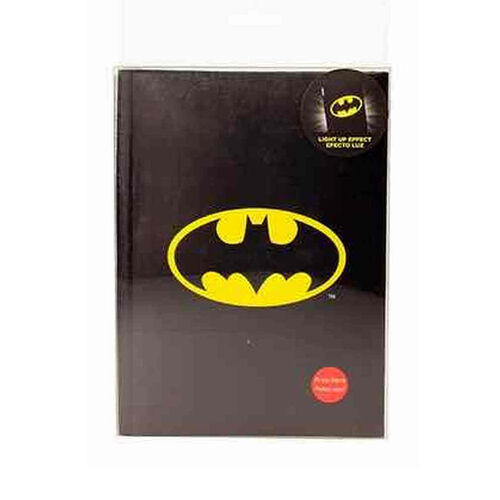 Libreta con luz DC Comics Batman Logo - REDSTRING ESPAÑA B2B