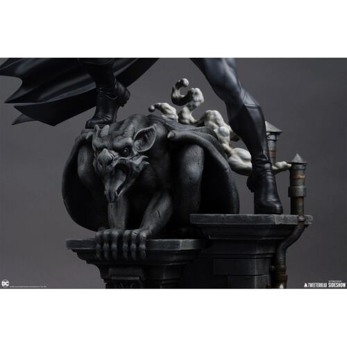 Statue Batman (Black and Gray Edition) scale 1:6 50 cm