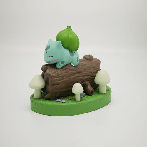 Diorama con luz  Bulbasaur 22 cm