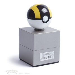 Pokmon Die-Cast Ultra Ball Replica