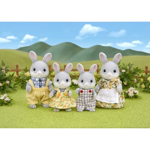 Sylvanian Families Familia Conejo Colita de Algodn