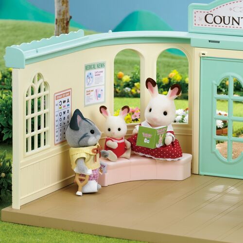 Sylvanian Families Clnica Country