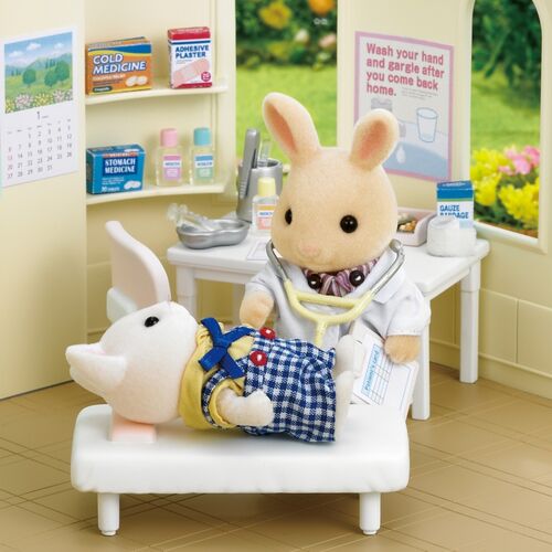 Sylvanian Families Country Clinic