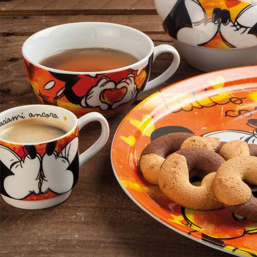 Juego de 2 tazas de espresso apilables de Mickey Mouse rojas con platillos.