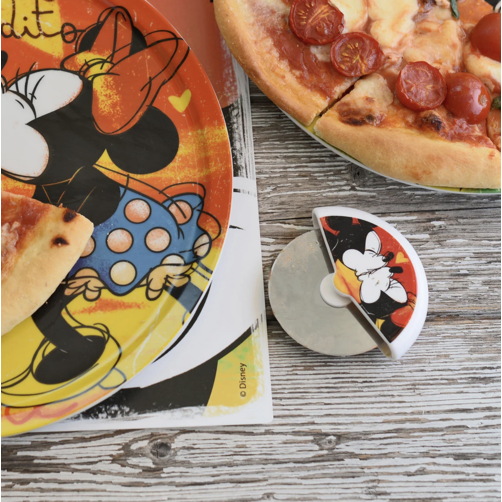 Mickey Mouse and Minnie Mouse Red Pizza Cutter