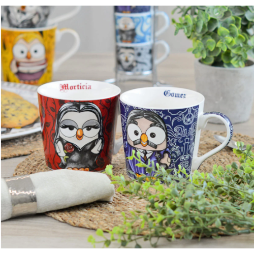 Goofi Mug Morticia Addams Family