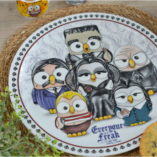 Goofi Plate Addams Family