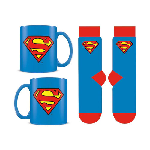 Set regalo con taza y calcetines Logo Superman 315 ml y TU 36-41