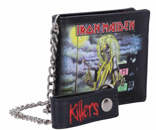 Cartera tarjetero con ilustraciones de Iron Maiden The Killers. Cuenta con varias secciones para tarjetas y un compartimento grande para dinero. Está fabricada en PU y tiene unas dimensiones de 9 x 11 cm.